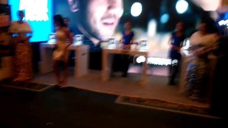 去年向美国用户返现 10 亿美元,苹果晒 Apple Card 亮眼成绩单