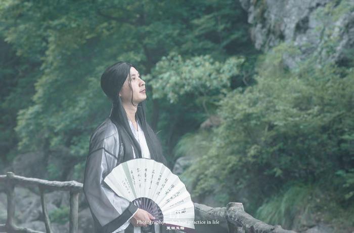 虫虫助手下载