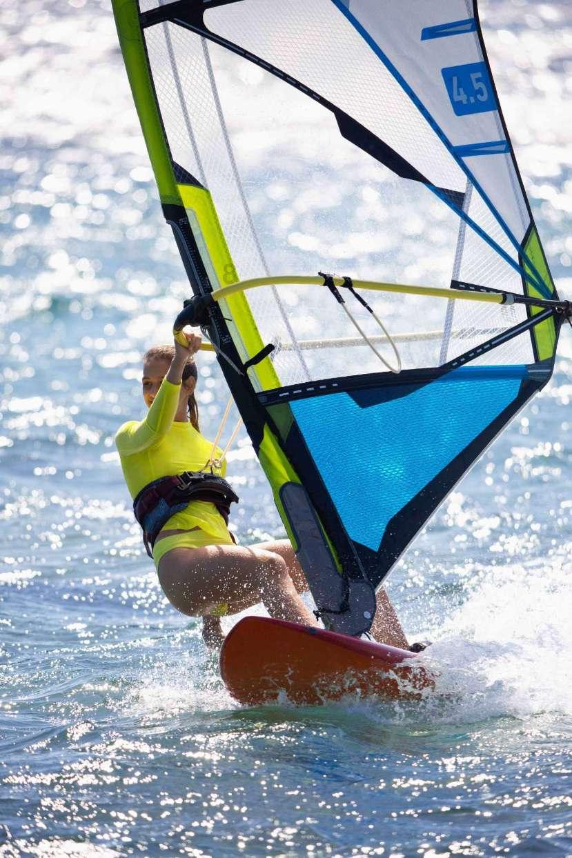 专题片揭三亚崖州区收钱审批腐败案,导致出现死人报建等乱象
