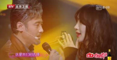 民国女星艾霞才华横溢，却因爱上有妇之夫，爱情破碎，吞烟自尽