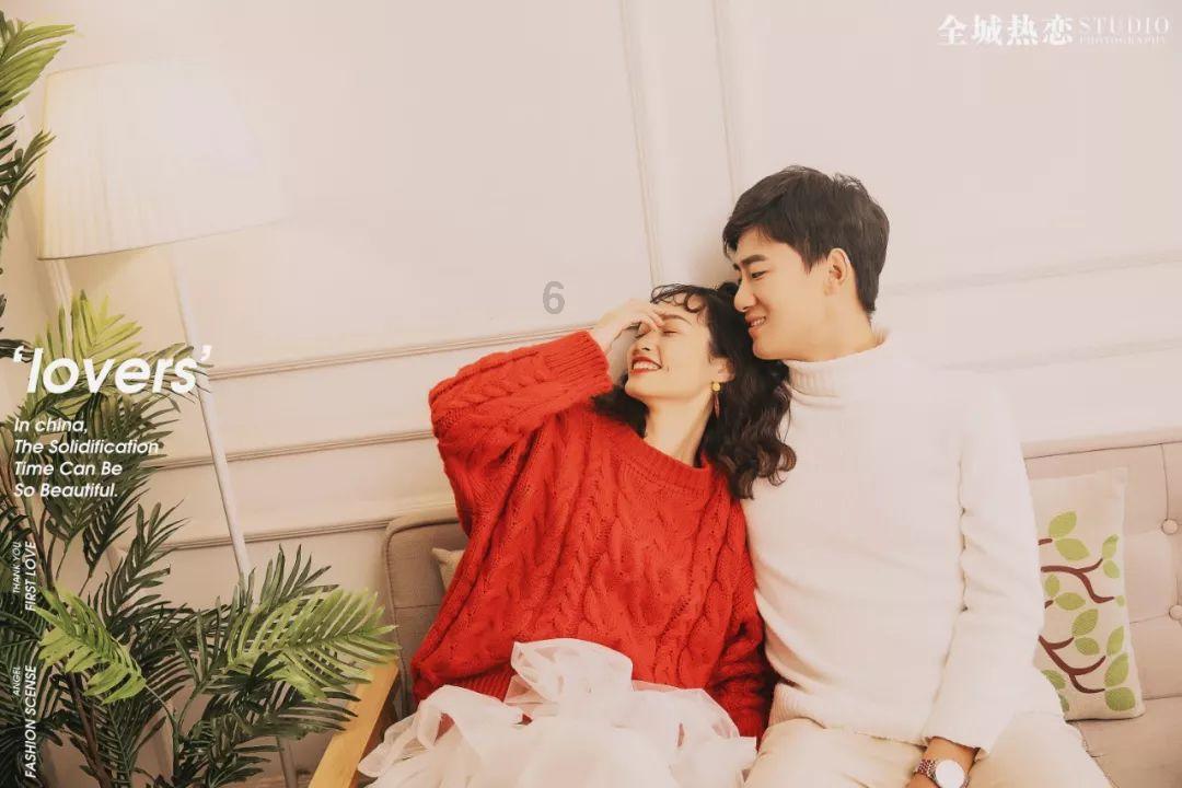 俄官方公布坠机现场视频 称侦测到了乌军发射的两枚导弹