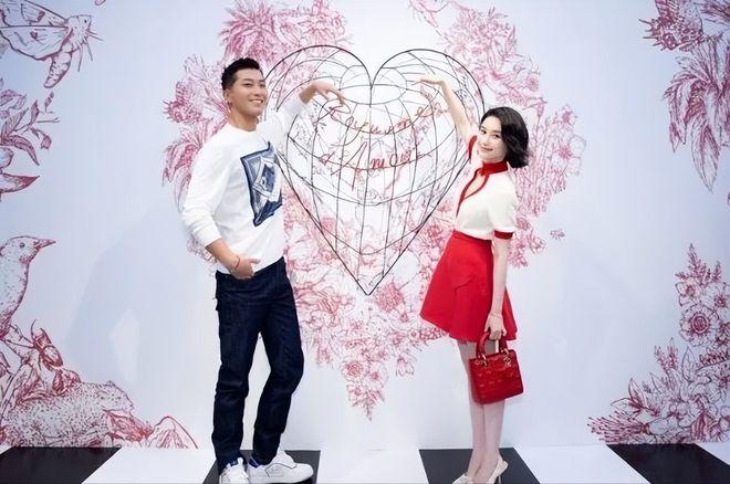 美丽皇后逃脱