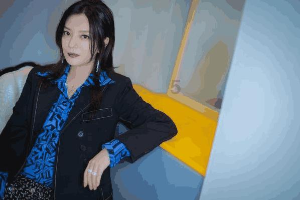 小猫钓鱼游戏龙王版有船