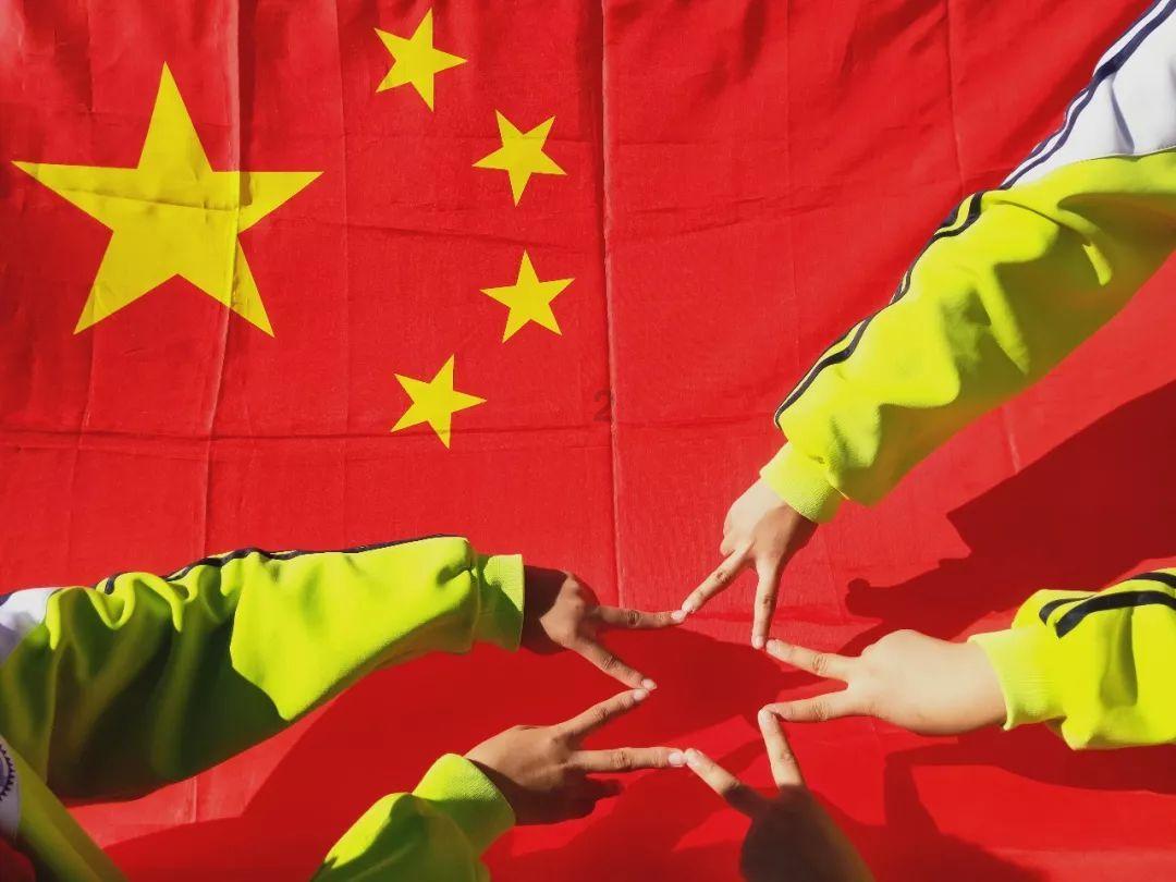 黄圣依杨子收千万坑位费只卖出1单?60商家报警维权,当事人回应