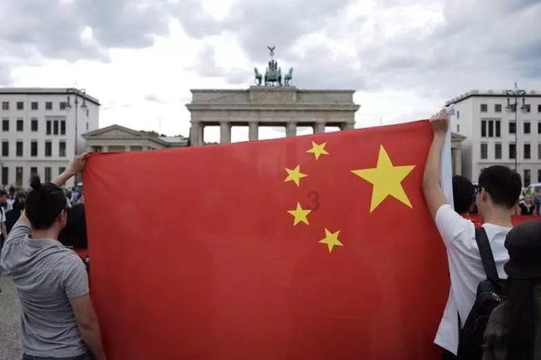 西媒:巴萨将努力租借一名球员顶替巴尔德,很可能来自英超或西甲