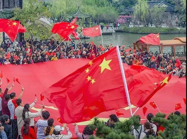 一键长图看懂汽势家年华年度最佳公关团队|汽势影像