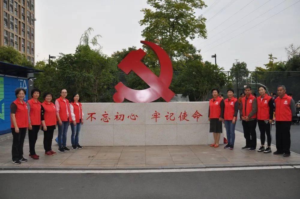 比着理想造 用低配问界增程器 哪吒新车也是“融合怪”？