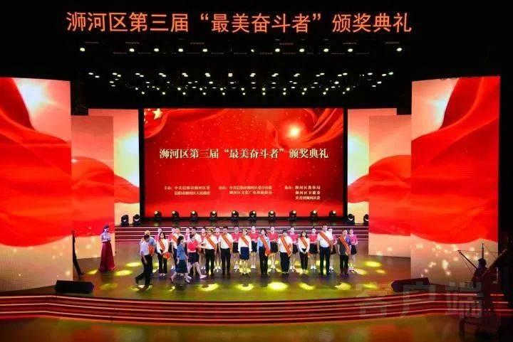 公路坦克战