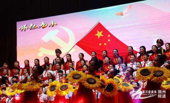 小猫钓鱼游戏龙王版有船