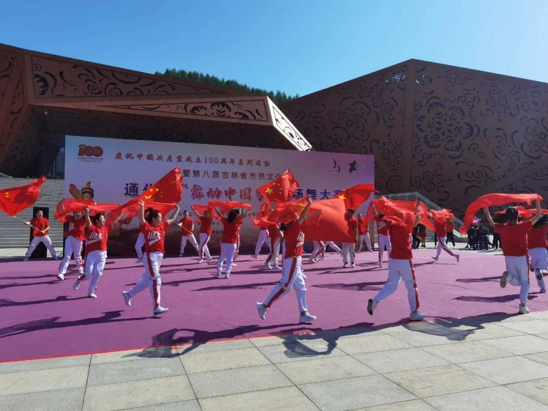 两会之声｜金洪飞委员：可通过稳就业、缩小收入差距等四方面提振消费