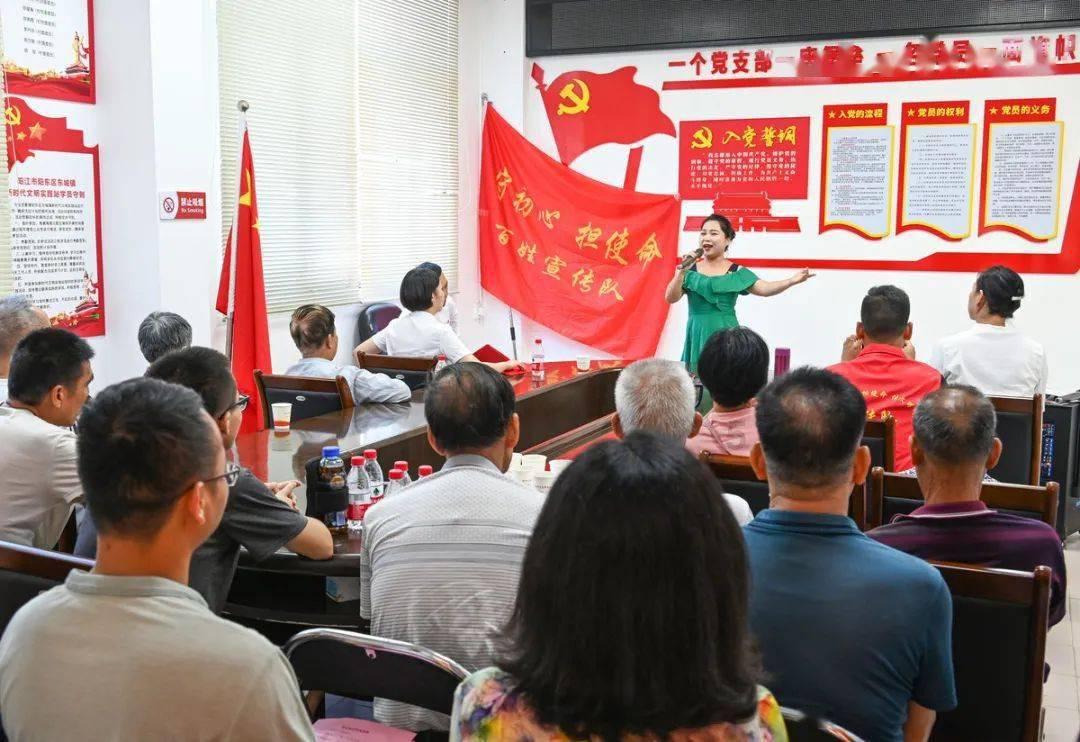 申万宏源:面向专业投资者公开发行200亿元债券获批