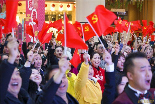 网友喊话沈阳站站不见了,文旅局长:听劝!沈阳站站回来啦!主打就是宠游客
