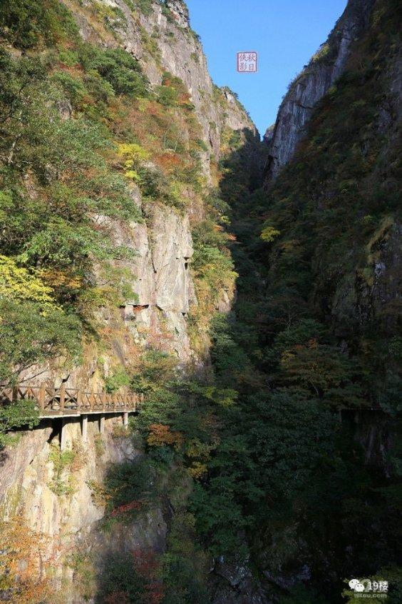 兰州黄河去年预亏3600万元至4200万元，其中证券投资亏损约2900万元