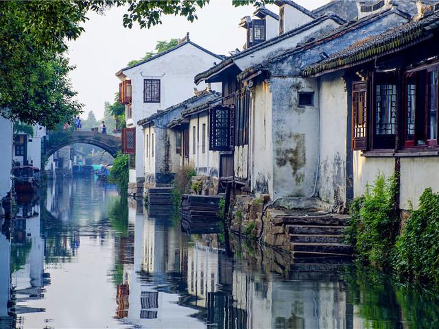 摇滚乐团的装扮