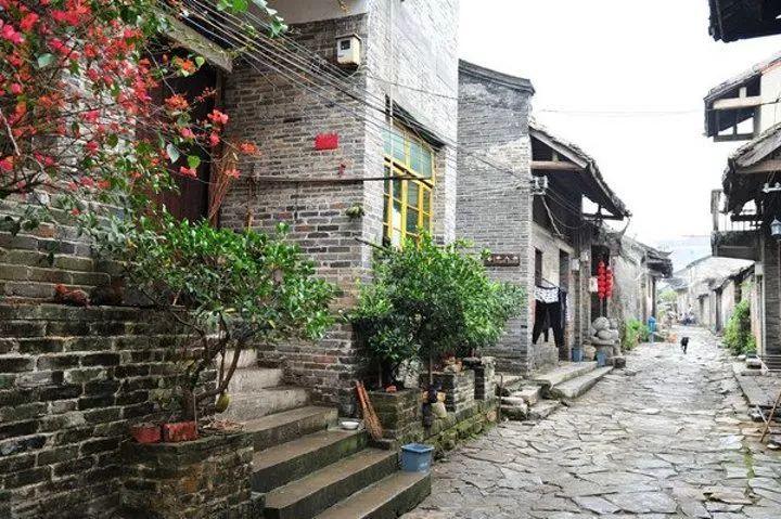 近期呼吸道疾病高发 专家提示切忌盲目镇咳和滥用抗生素