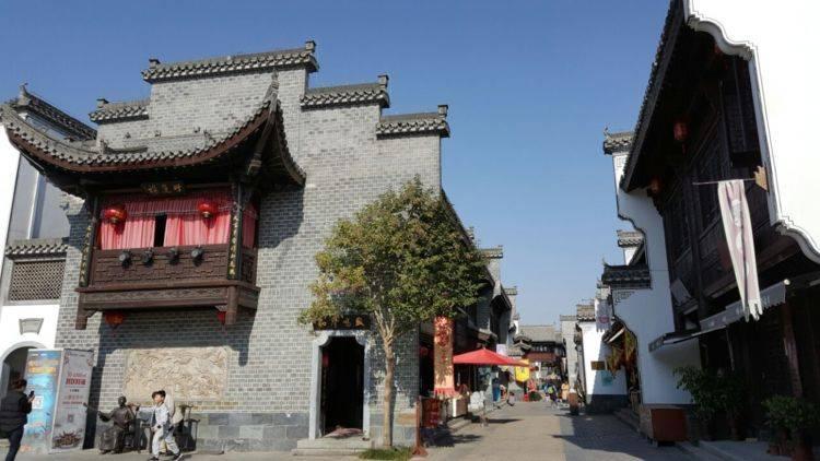 建公司强村 兴产业富民(经济新方位·县域经济观察)