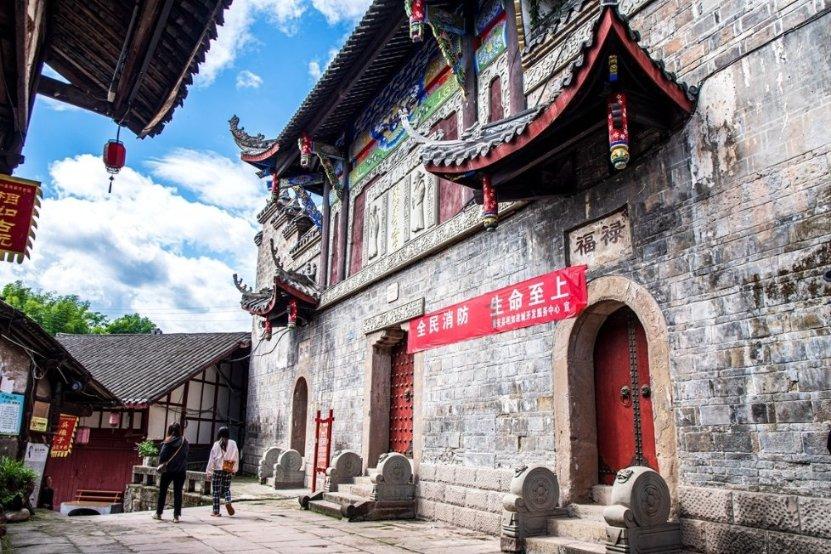 外卖员:“满满一保温箱的外卖,为什么盯着我私人零食偷!”