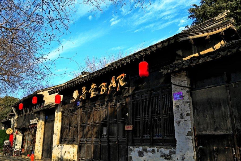 打架的威害性和安全的重要性以及品德美？