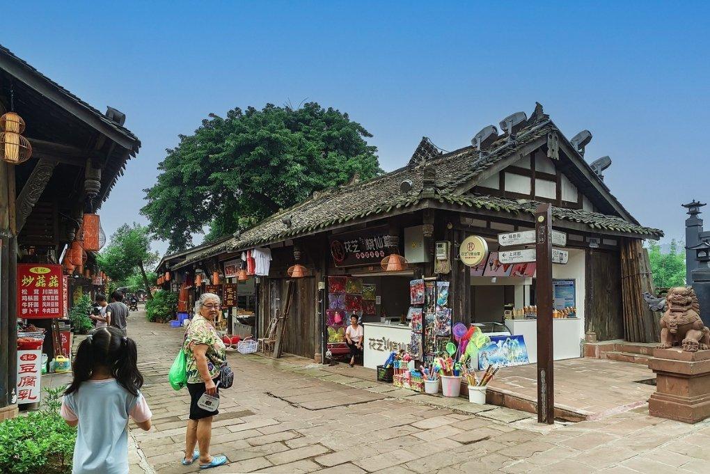 来贵州兴义万峰林过年，邂逅全国最早的春天