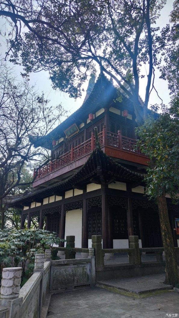 夫妻离婚，女方不同意怎么办？游戏画面