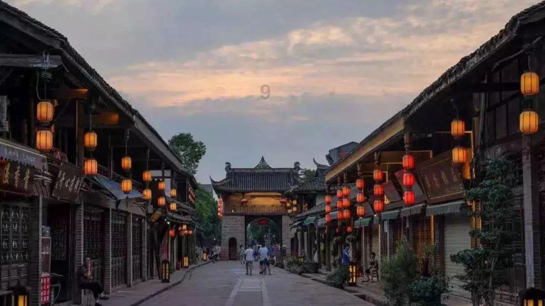 异地恋情侣相处模式是什么？哪两点相处模式不能忘记？游戏画面
