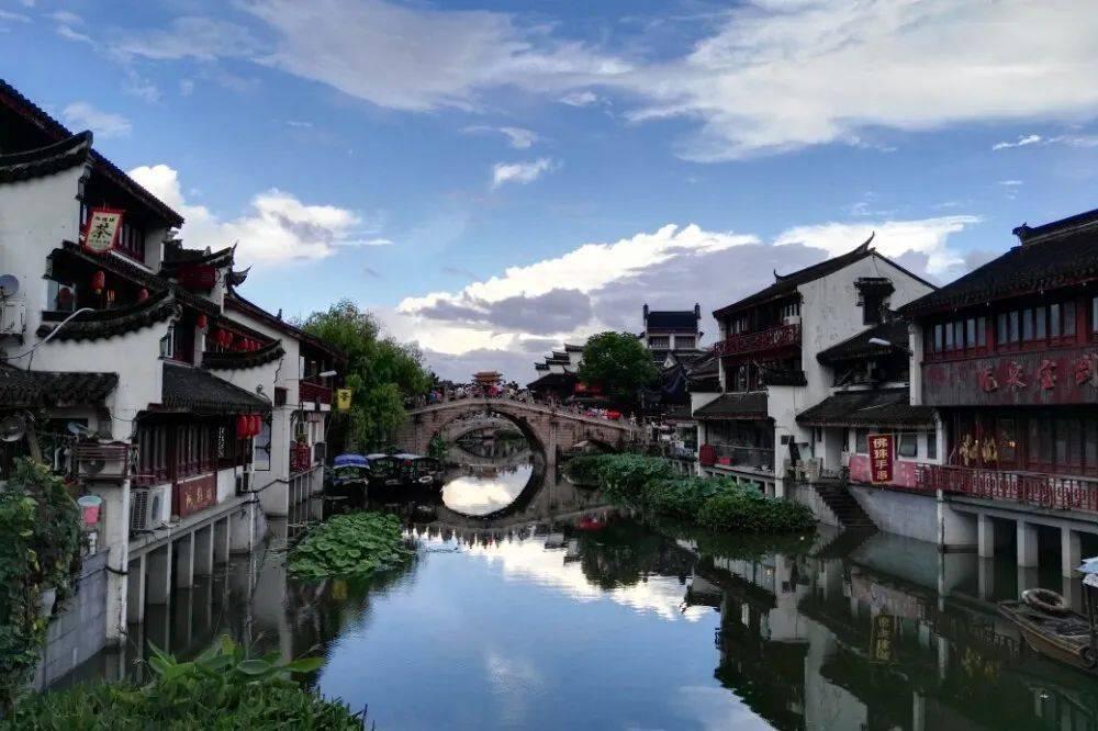 7点出发丨景区回应悬赏138万征集下联→