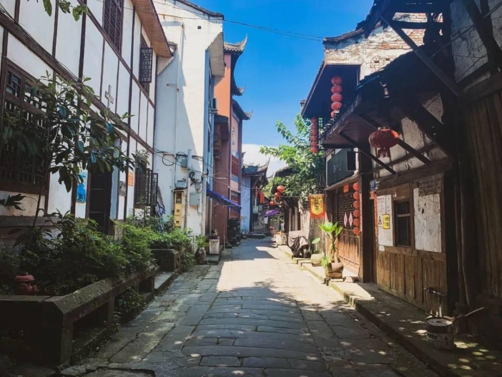 灵山奇缘