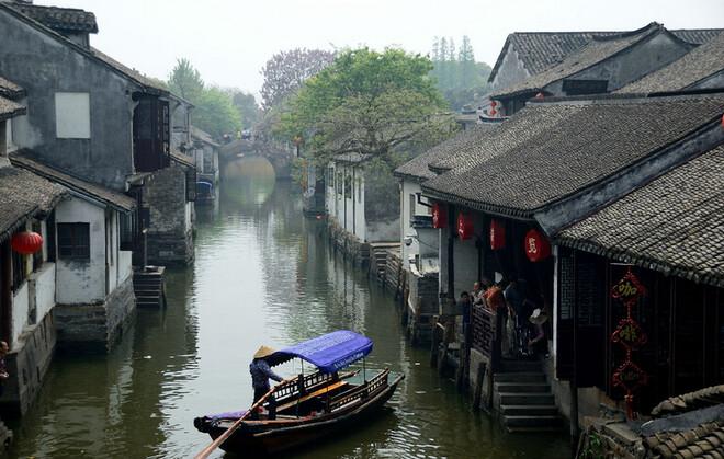 女生让我买化妆品怎么回答？游戏画面