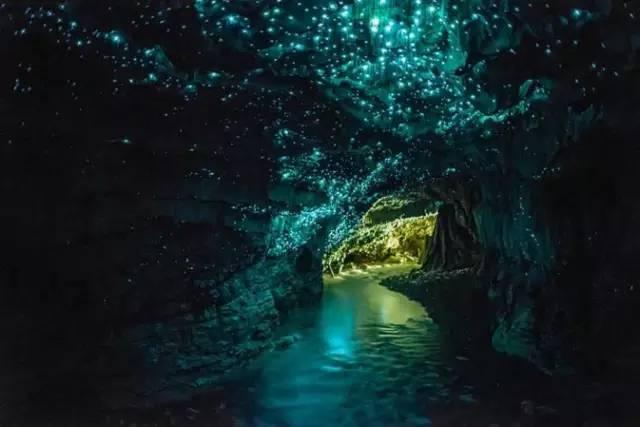 逃离地下古寺庙