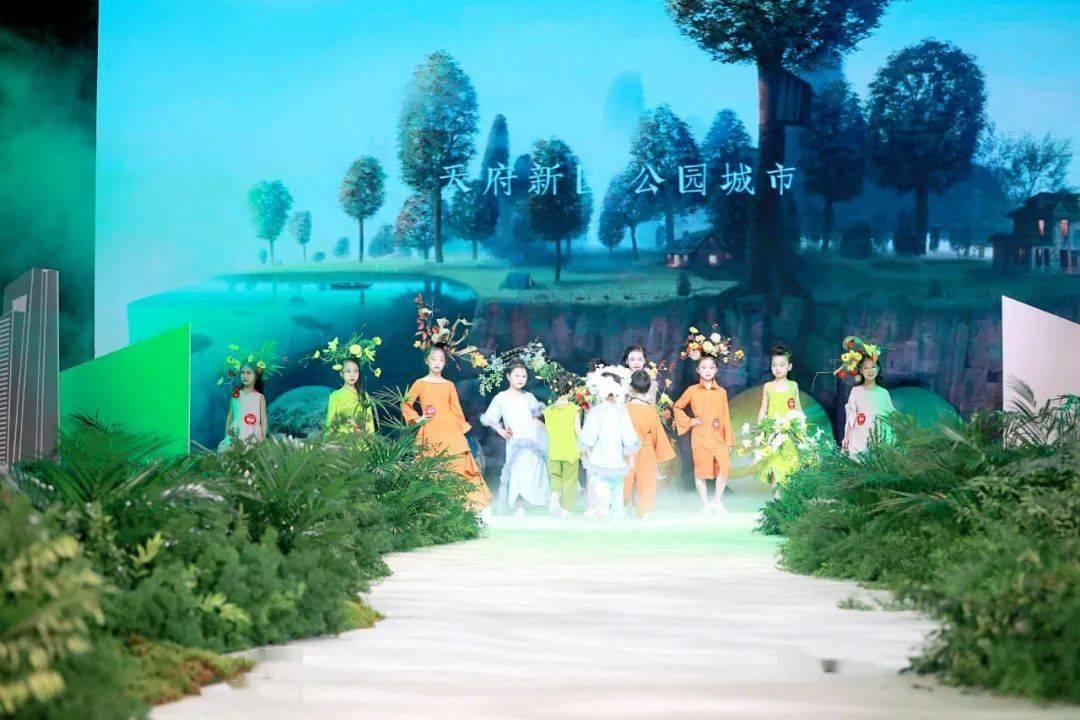 清新校园女生